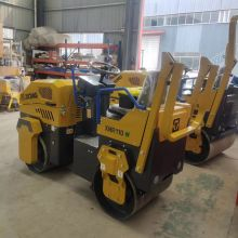 XCMG Official Road Equipment Double Drum Vibratory Roller XMR110 on Sale